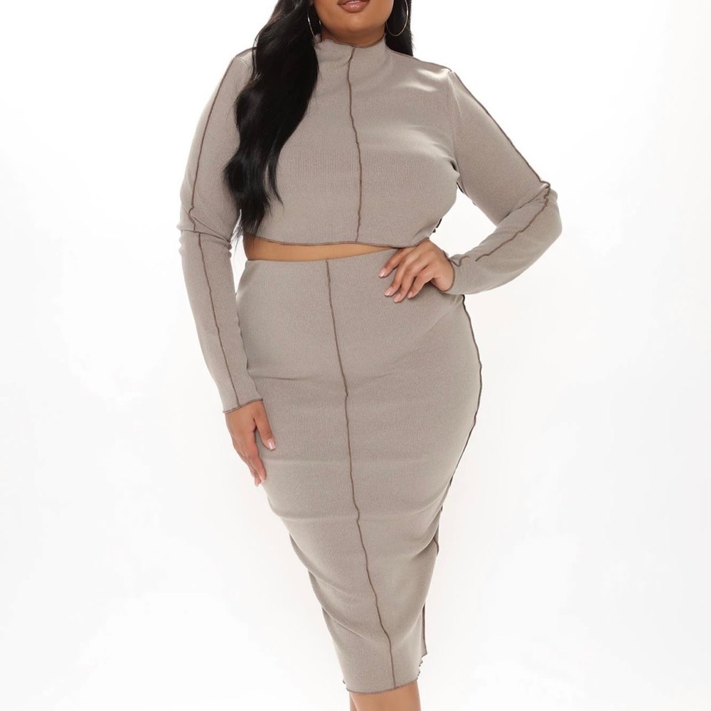 New 2 piece set thick material